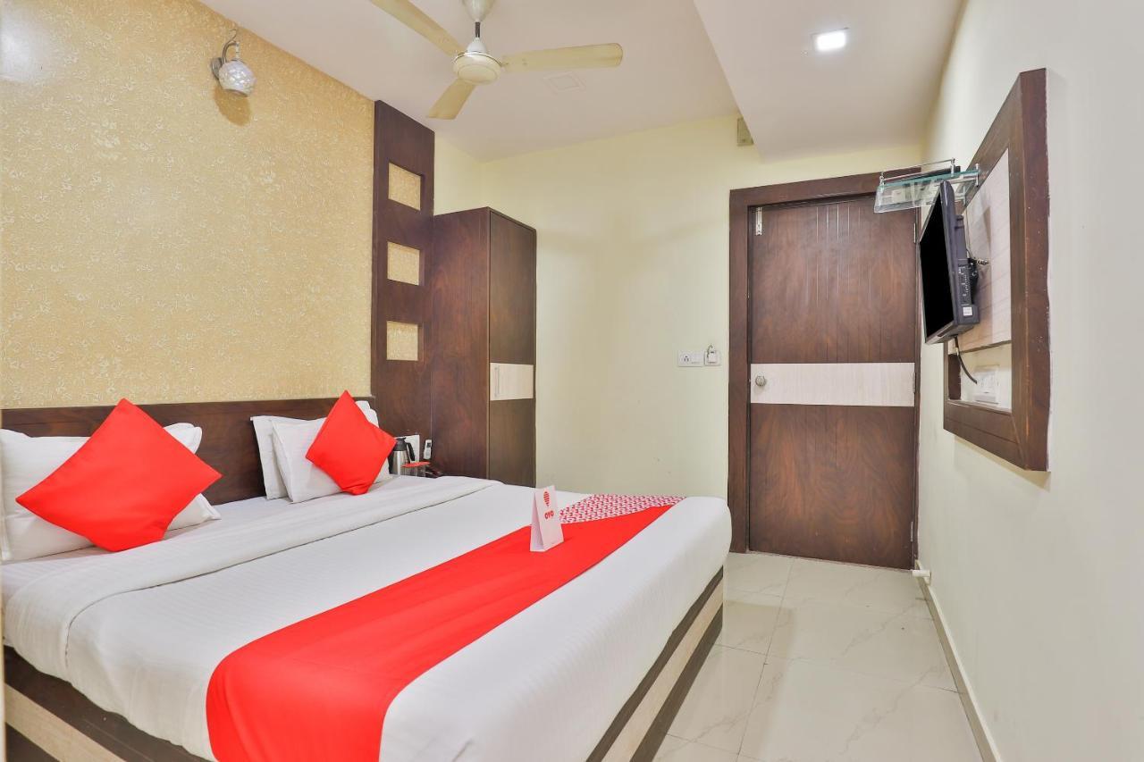 Oyo Hotel Sree Balaji Residency Αχμπανταμπάντ Εξωτερικό φωτογραφία